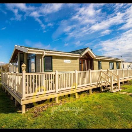 Mp768 - Camber Sands Holiday Park - Huge Lodge - Small Dog Friendly - Sleeps 8 Exterior photo